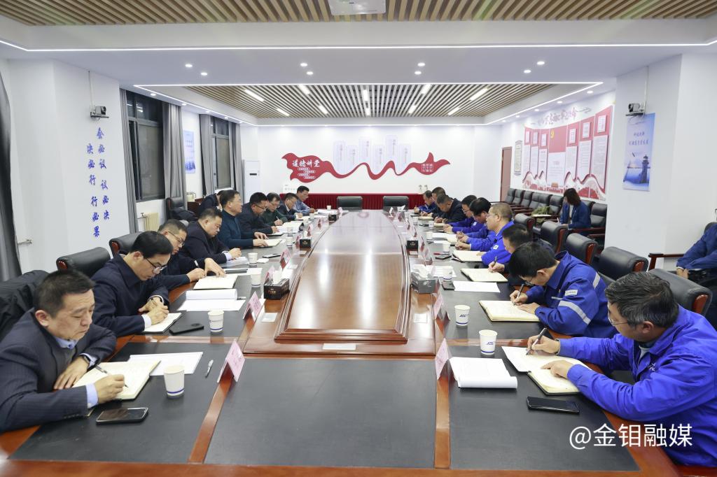 20231218-嚴平一行調(diào)研化學(xué) (3).JPG